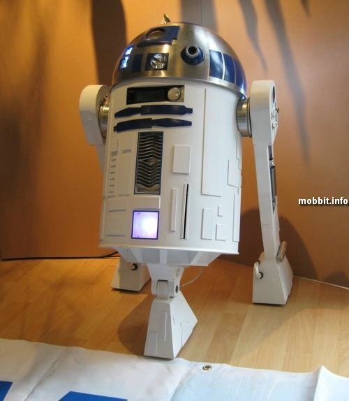 R2D2